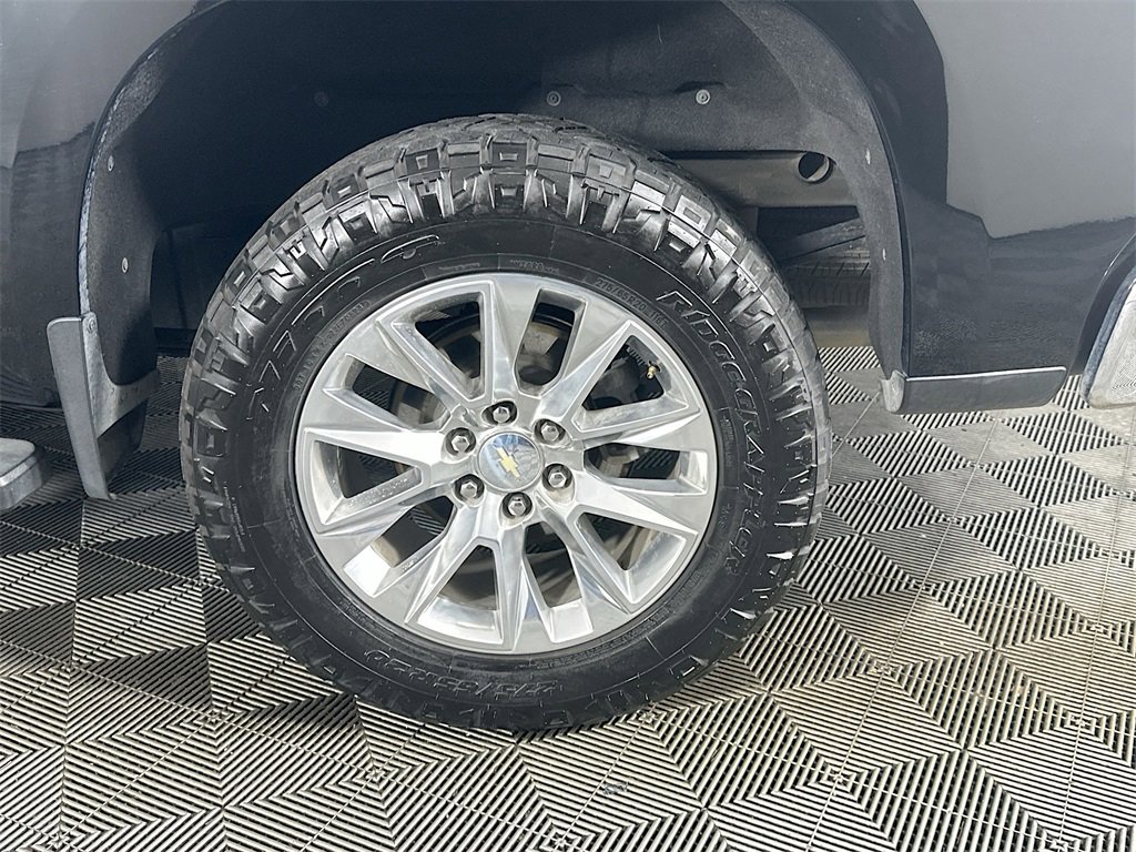 Used 2022 Chevrolet Silverado 1500 LTZ image 34
