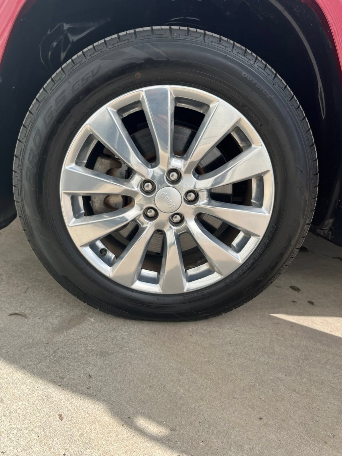 Used 2017 Jeep Cherokee Overland w/ Technology Group FWD image 24