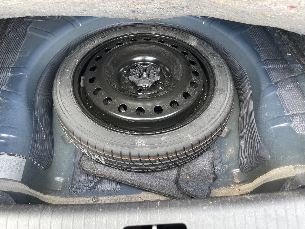 Used 2010 Buick LaCrosse CX FWD image 30