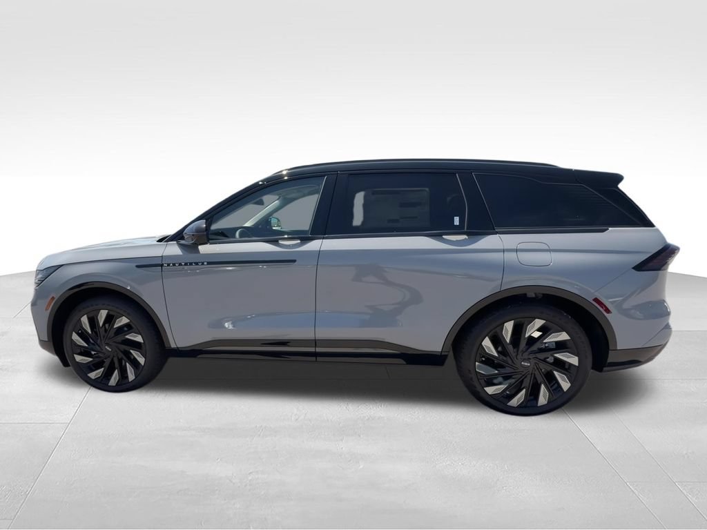 New 2026 Lincoln Nautilus Reserve w/ Jet Appearance Package AWD/4WD image 5
