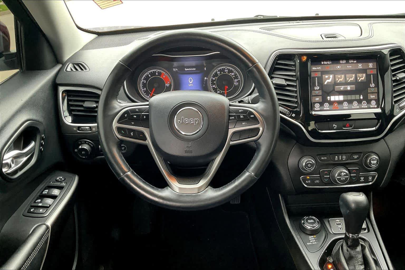 Used 2019 Jeep Cherokee Limited image 6