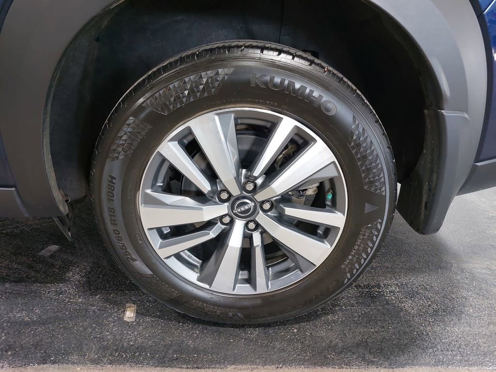 Used 2023 Nissan Pathfinder SL image 34