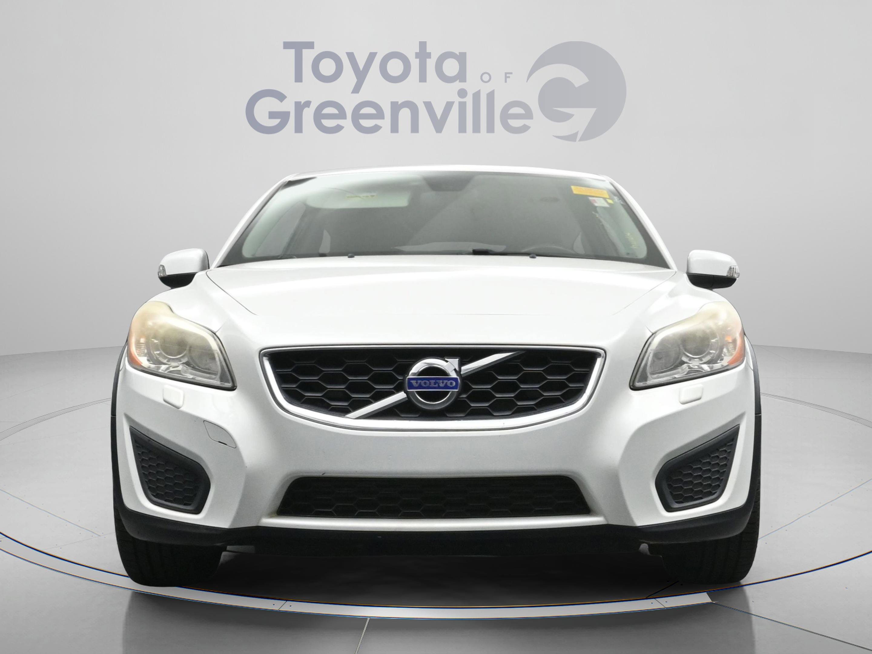 Used 2011 Volvo C30 T5 w/ Climate Pkg image 24