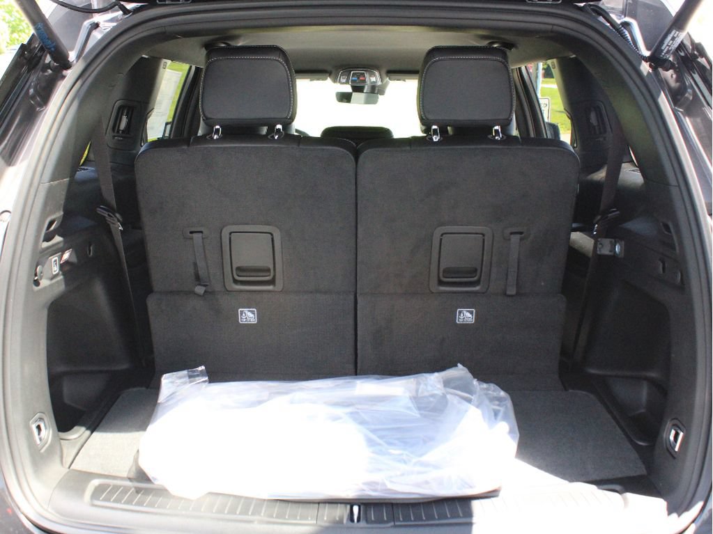 New 2026 Jeep Grand Cherokee L 4WD image 35