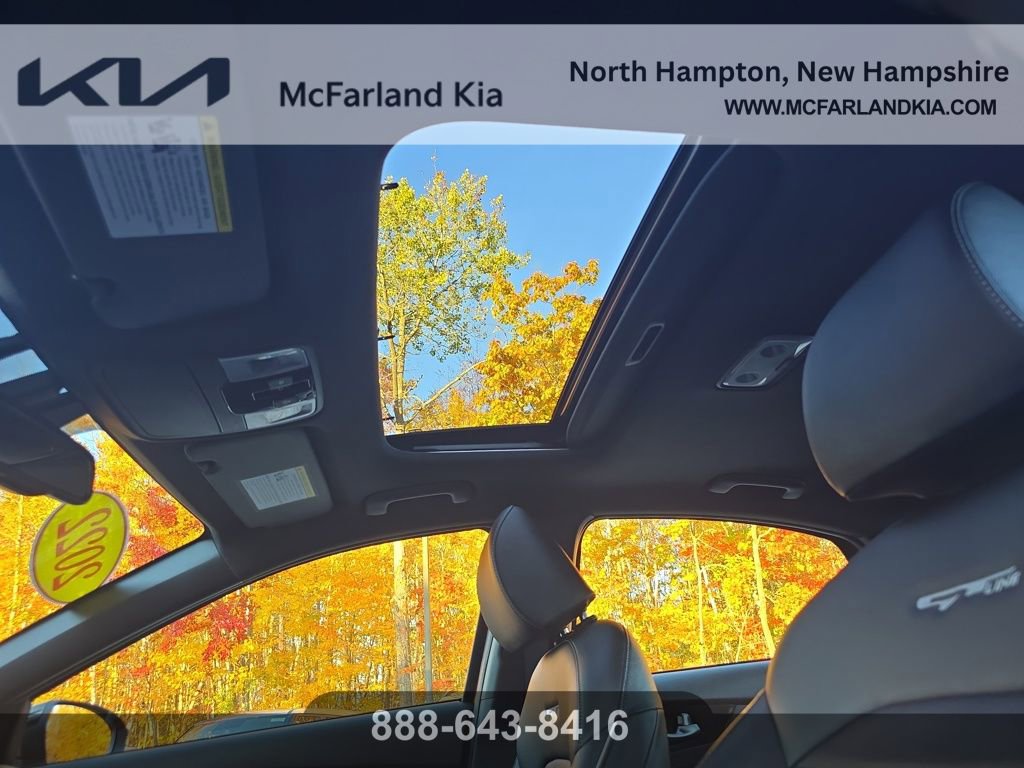 Used 2022 Kia Forte GT-Line w/ GT-Line Premium Package image 23