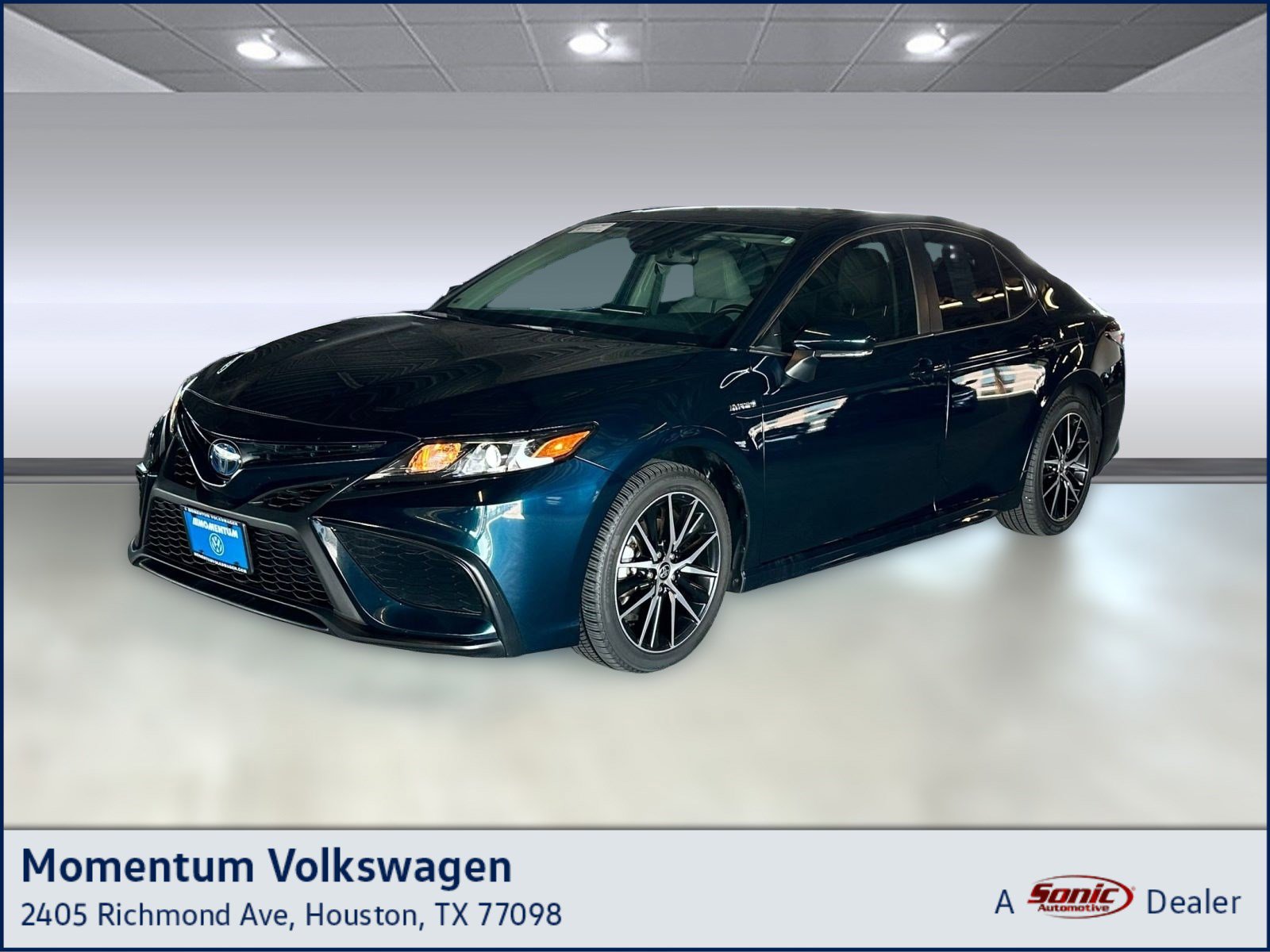 Used 2021 Toyota Camry SE w/ Audio Upgrade Package