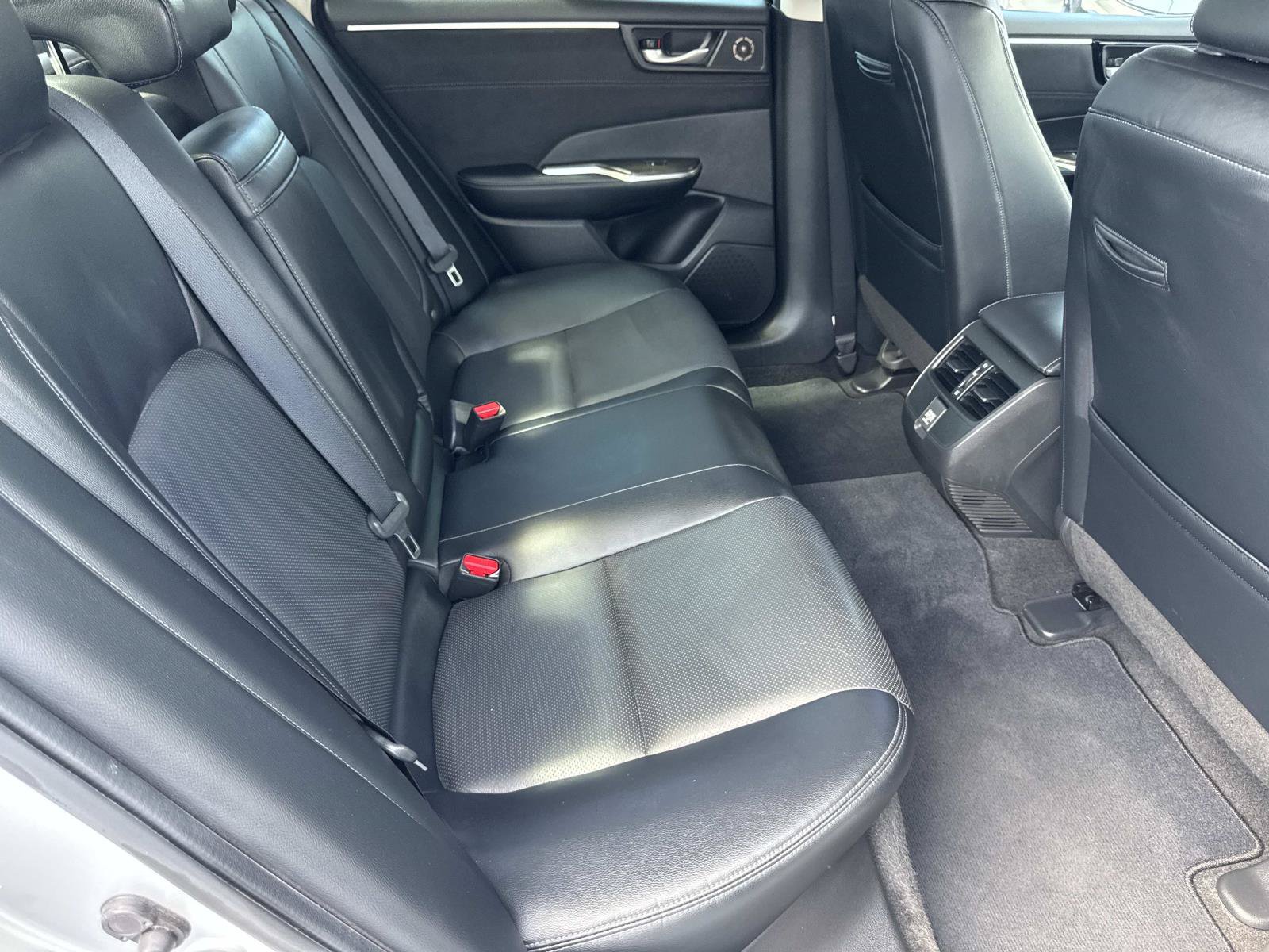 Certified 2019 Honda Clarity Touring image 34