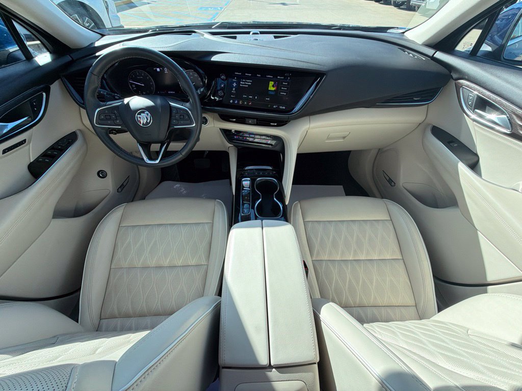 Used 2023 Buick Envision Avenir FWD image 24
