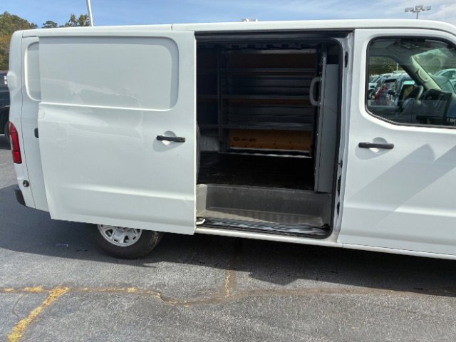 Used 2020 Nissan NV 1500 SV image 10