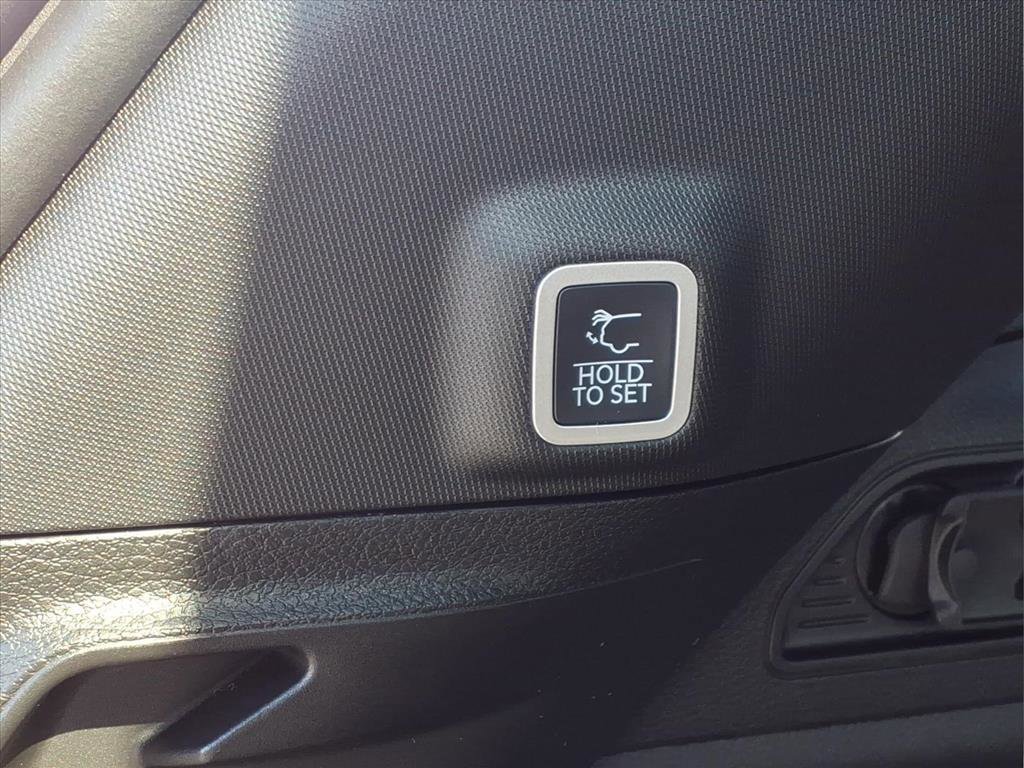 New 2025 Jeep Grand Cherokee Limited w/ Trailer Tow Package image 7