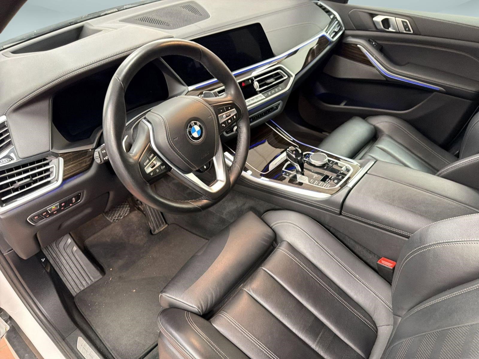 Used 2021 BMW X5 xDrive40i w/ Premium Package image 4