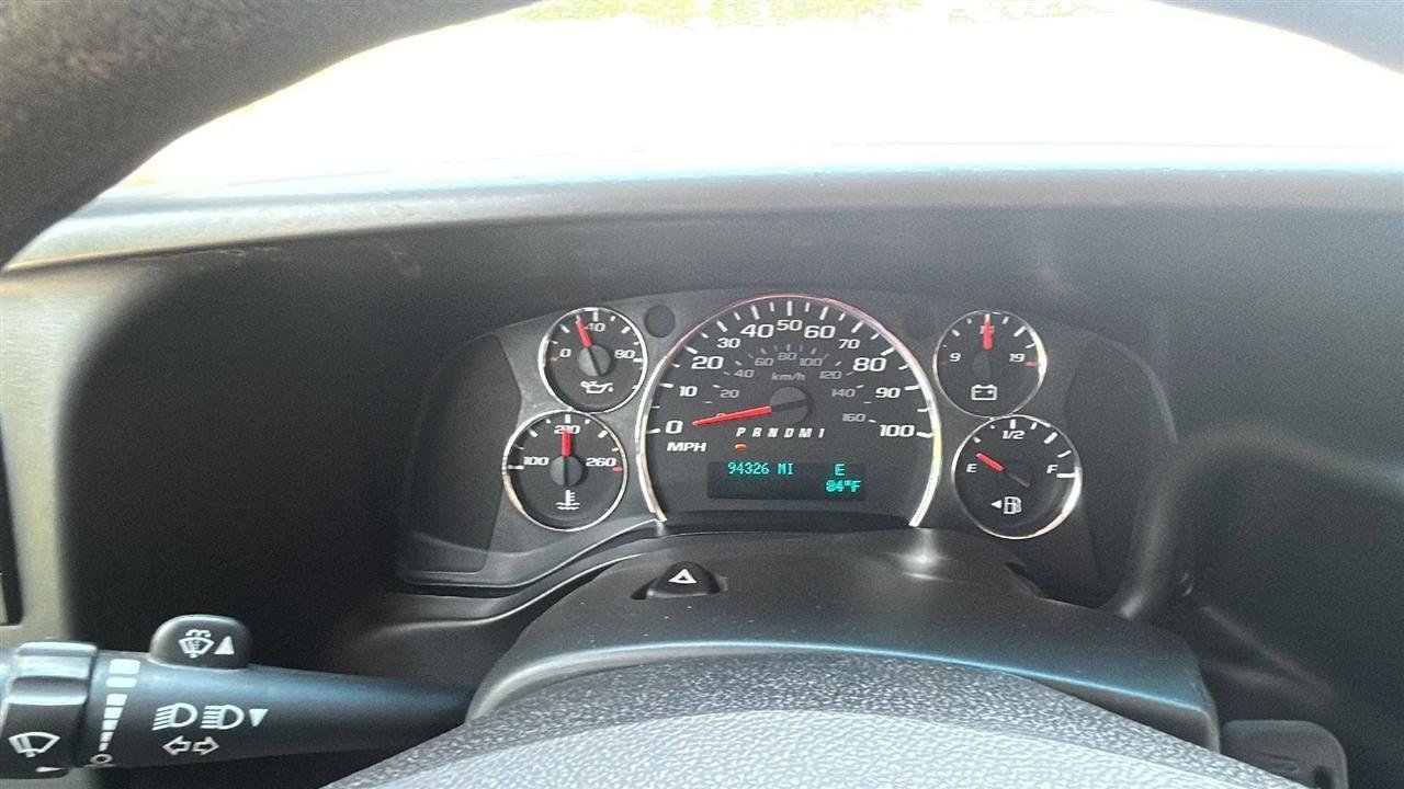 Used 2016 Chevrolet Express 3500 LT w/ LT Preferred Equipment Group RWD image 23