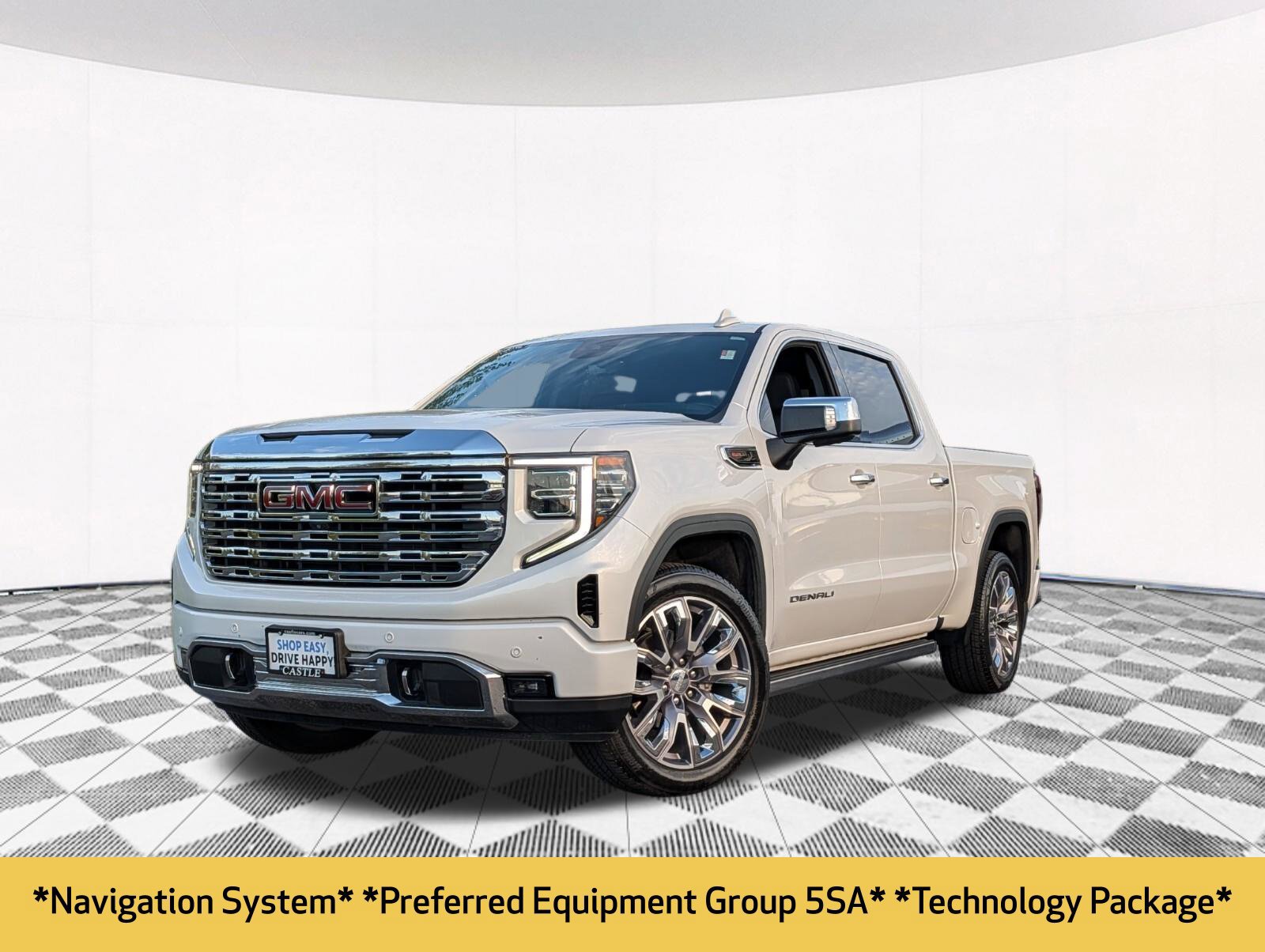 Used 2023 GMC Sierra 1500 Denali AWD/4WD image 2