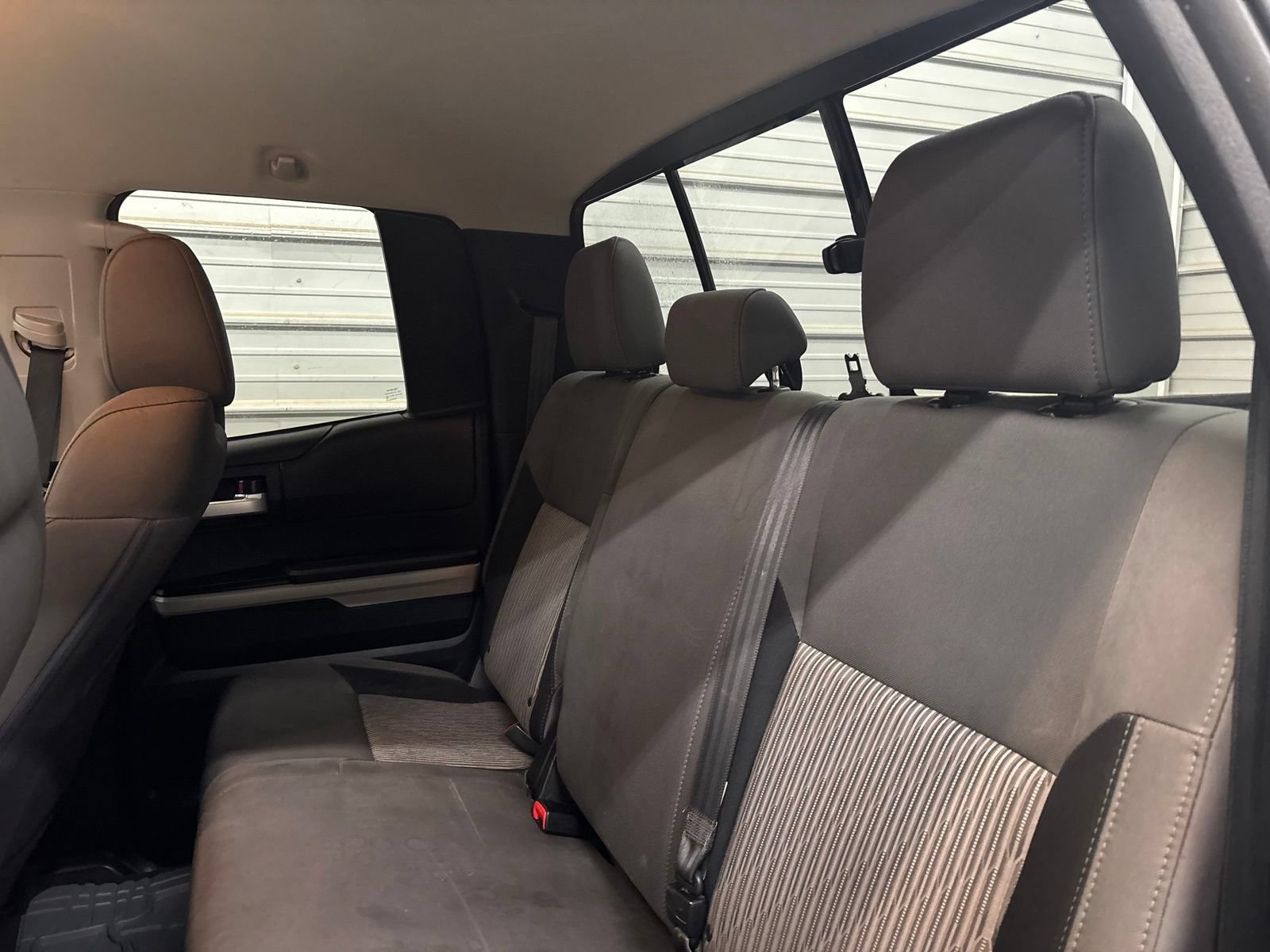 Used 2015 Toyota Tundra SR5 AWD/4WD image 23
