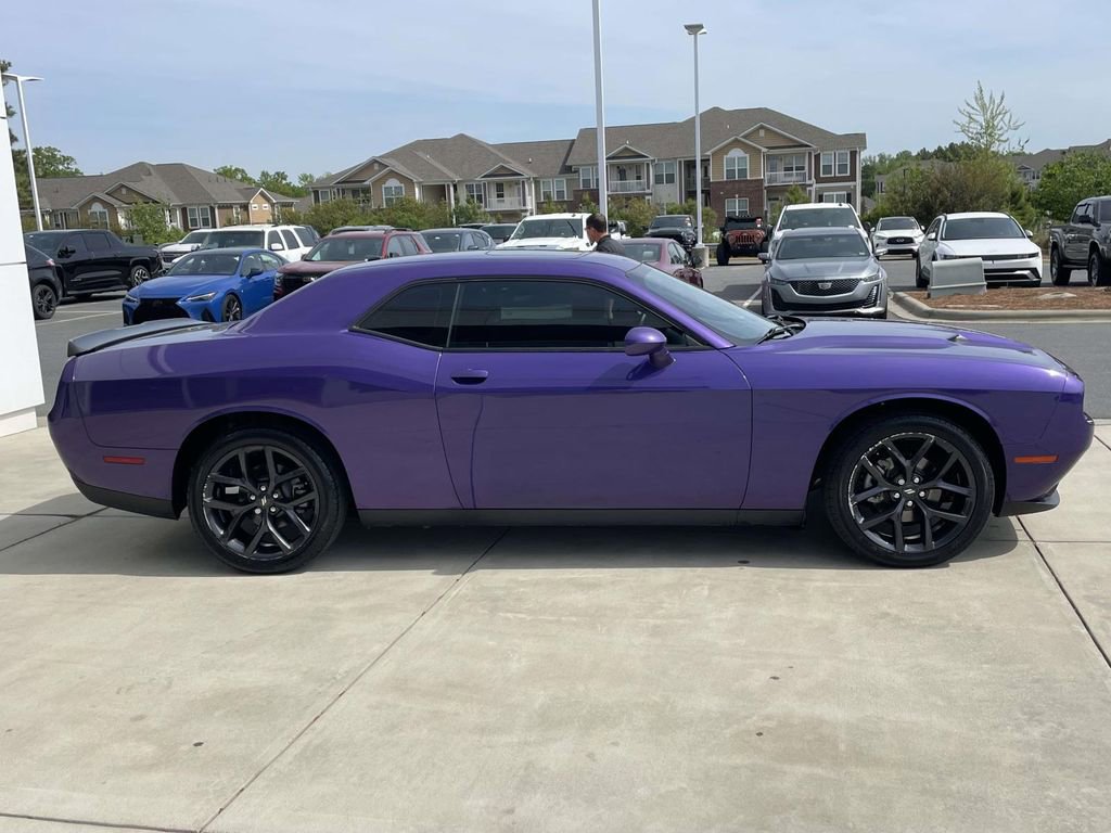 Used 2023 Dodge Challenger SXT w/ Blacktop Package image 5