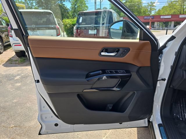 New 2026 Nissan Sentra SV w/ Floor Mat Package FWD image 15