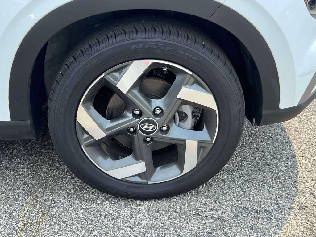Certified 2026 Hyundai Venue SEL FWD image 8