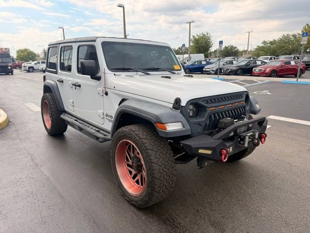 Used 2018 Jeep Wrangler Unlimited Sport image 3