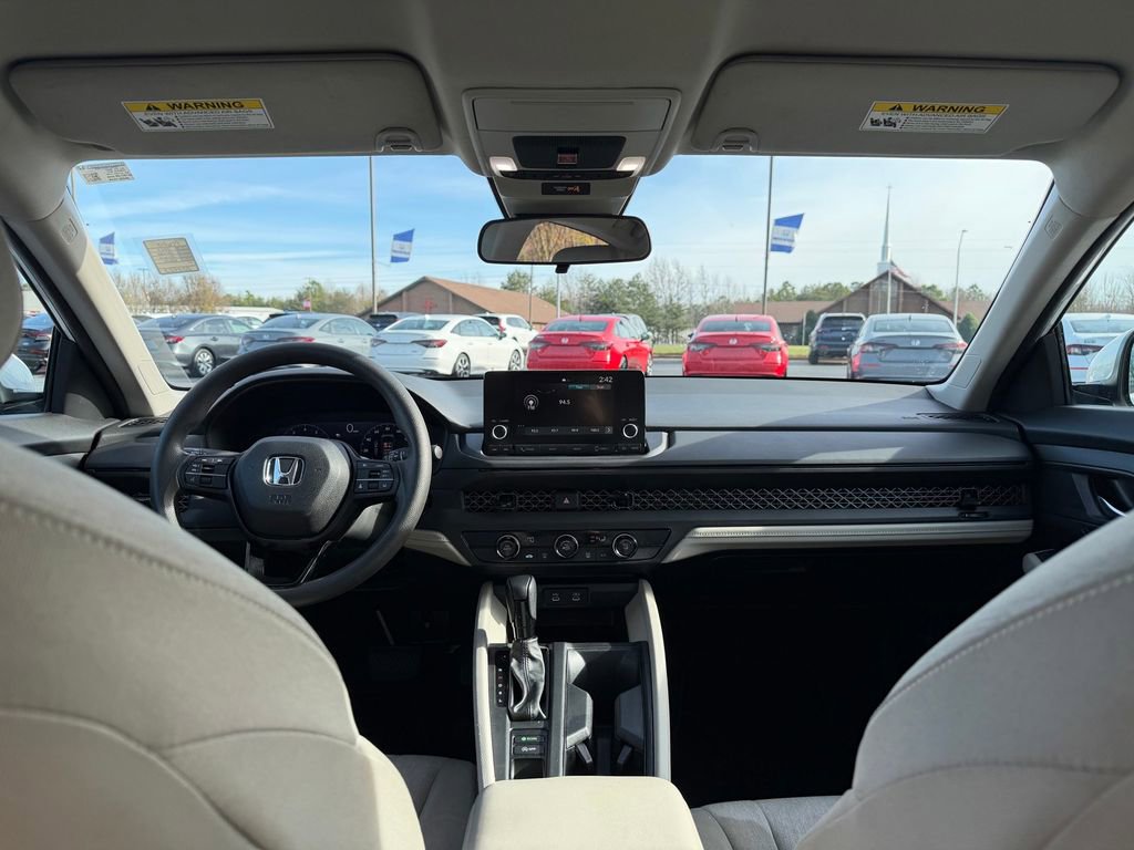 Used 2023 Honda Accord LX image 20