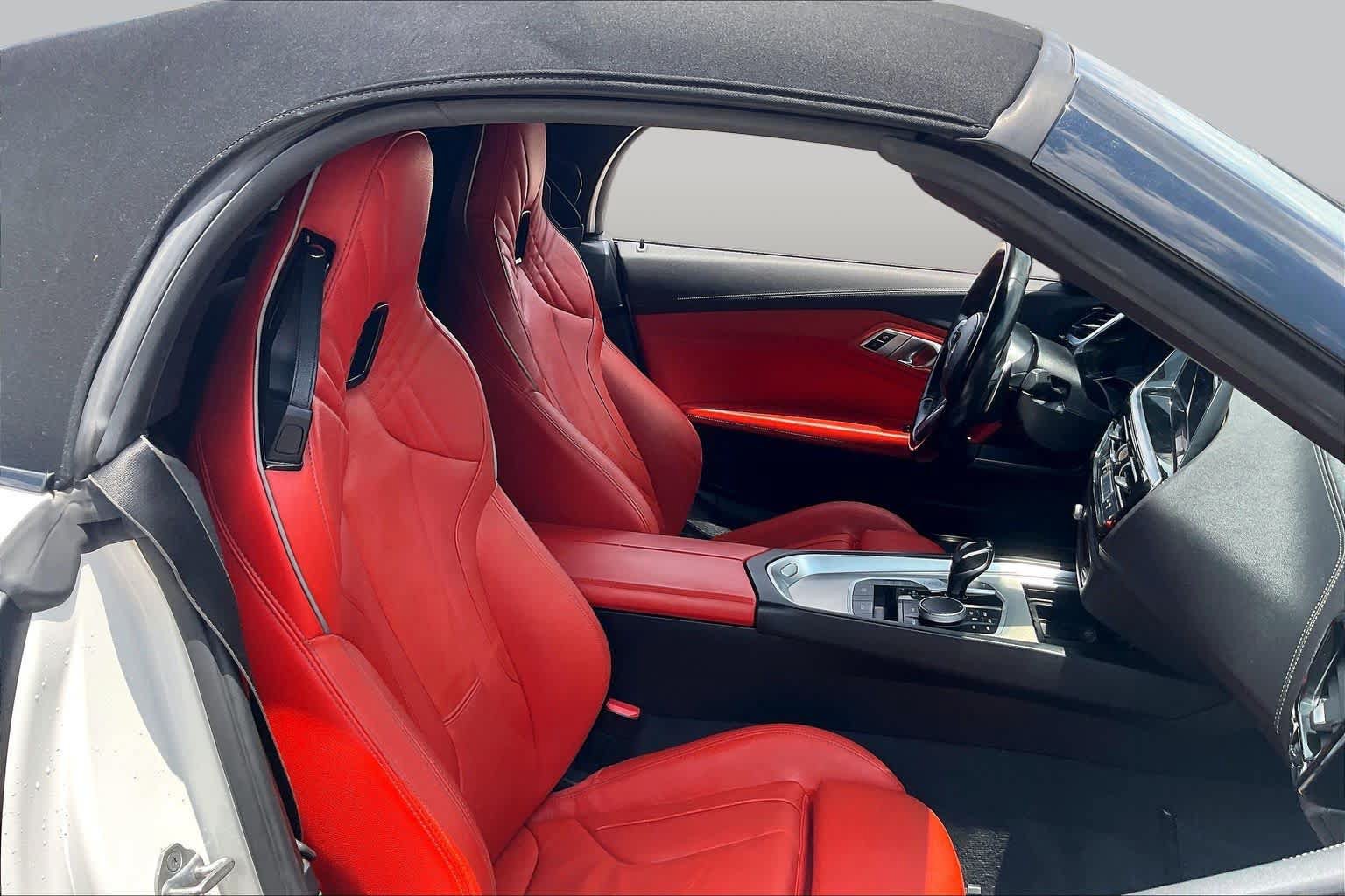 Used 2021 BMW Z4 sDrive30i w/ Premium Package RWD image 9