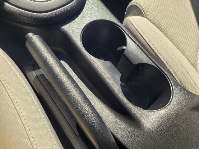 Used 2022 Kia Forte LXS image 21