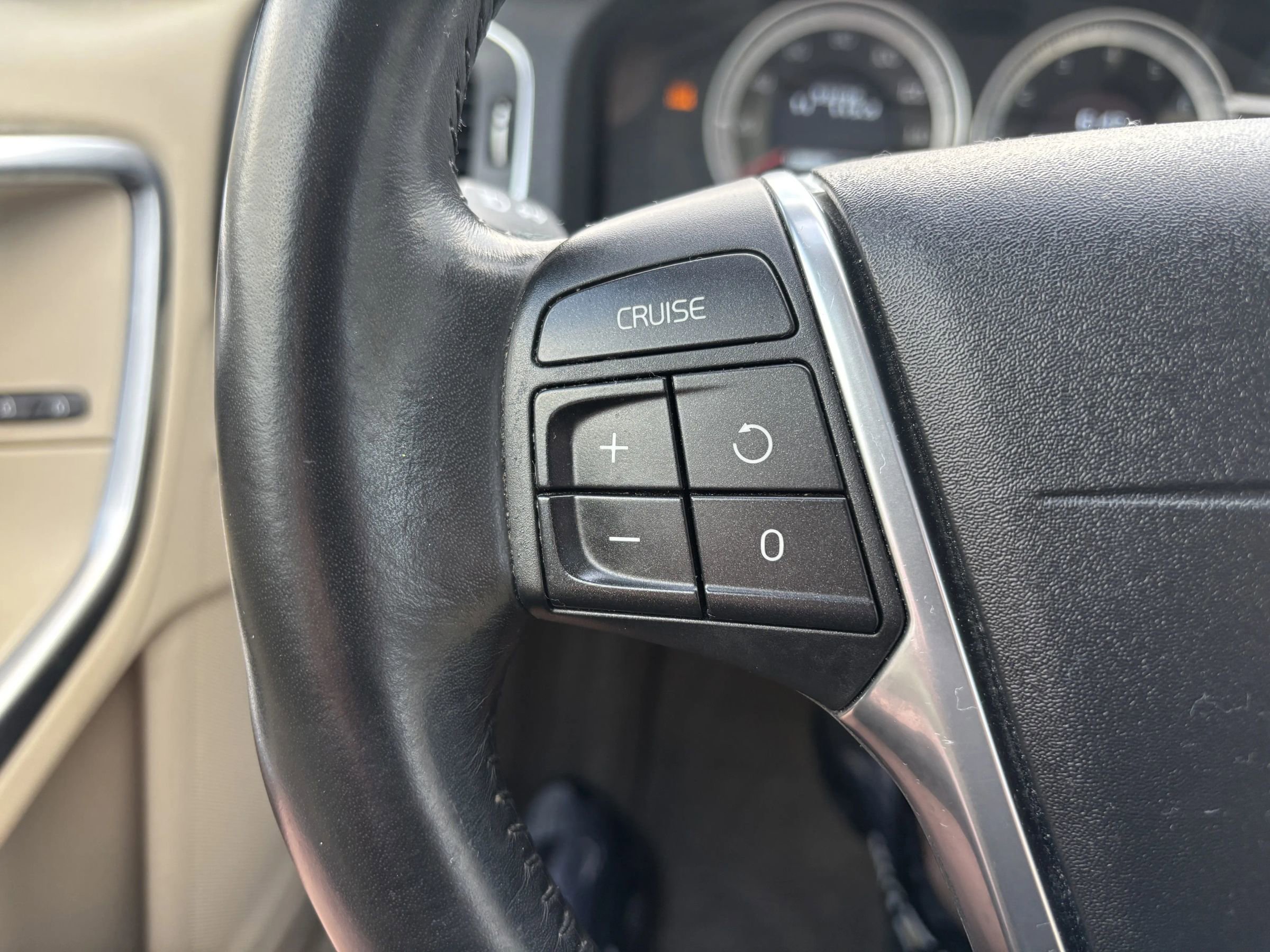 Used 2012 Volvo S60 T5 image 18