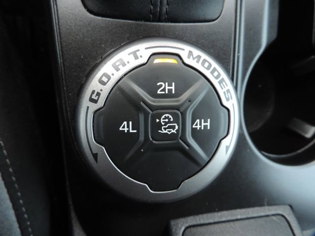 Used 2023 Ford Bronco Black Diamond image 25