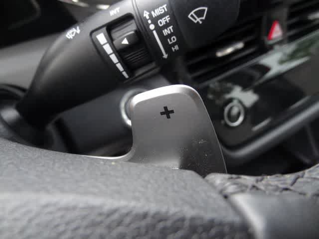 Used 2020 Hyundai Ioniq SEL FWD image 15