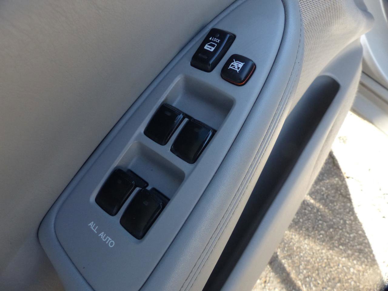 Used 2006 Lexus ES 330 image 18