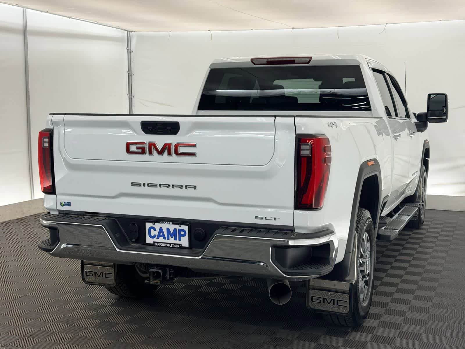 Used 2024 GMC Sierra 2500 SLT w/ SLT Convenience Package image 6