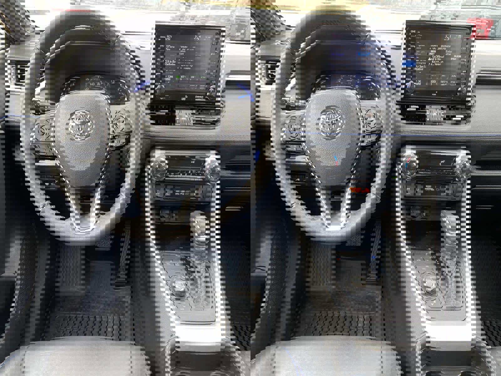 Used 2021 Toyota RAV4 XSE image 11