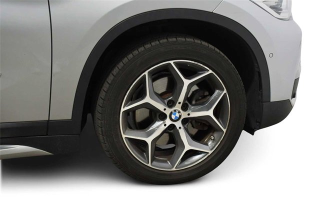 Used 2017 BMW X1 xDrive28i image 11