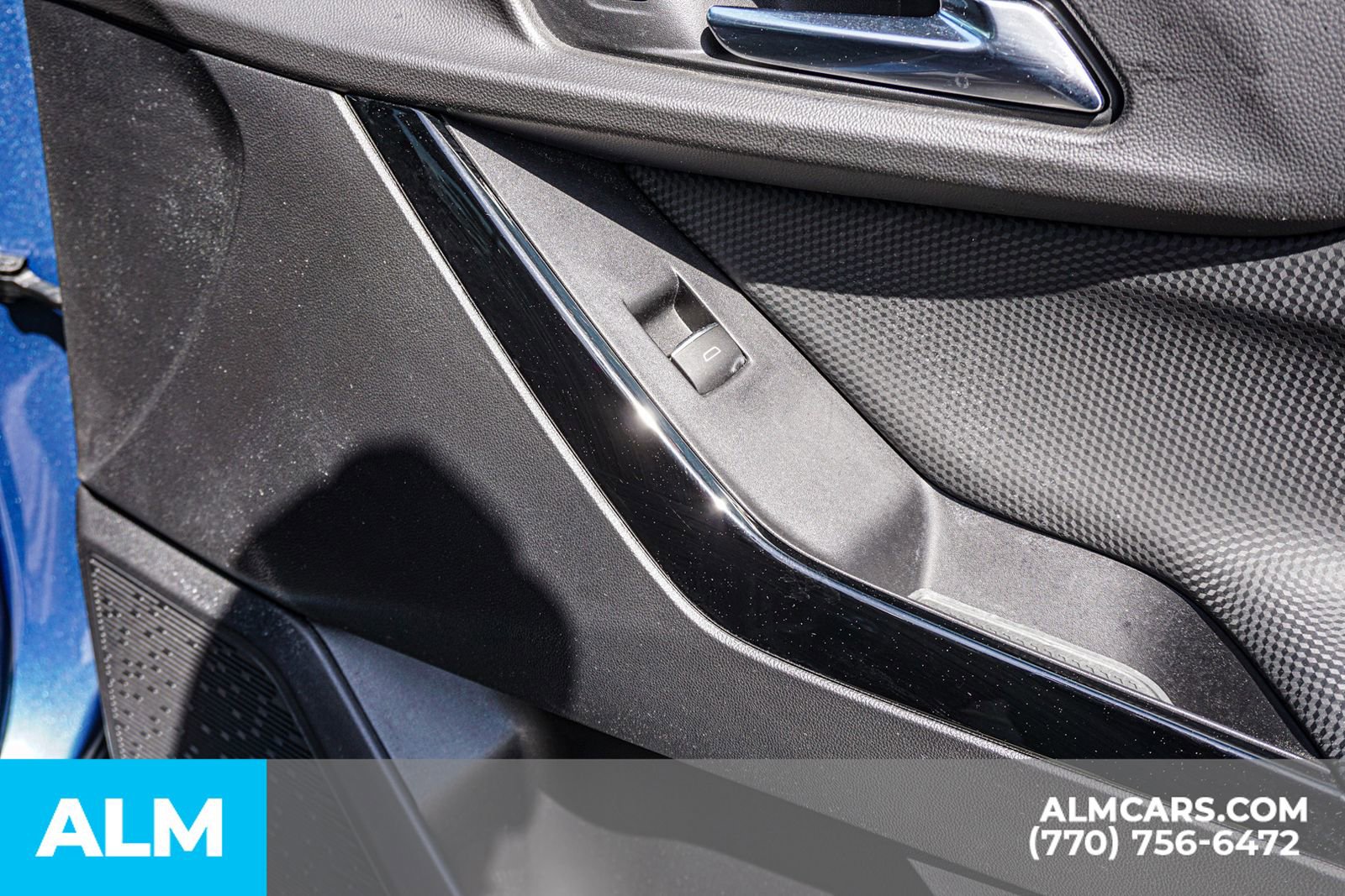 Used 2025 Chevrolet Equinox RS w/ Safety and Technology Package image 52