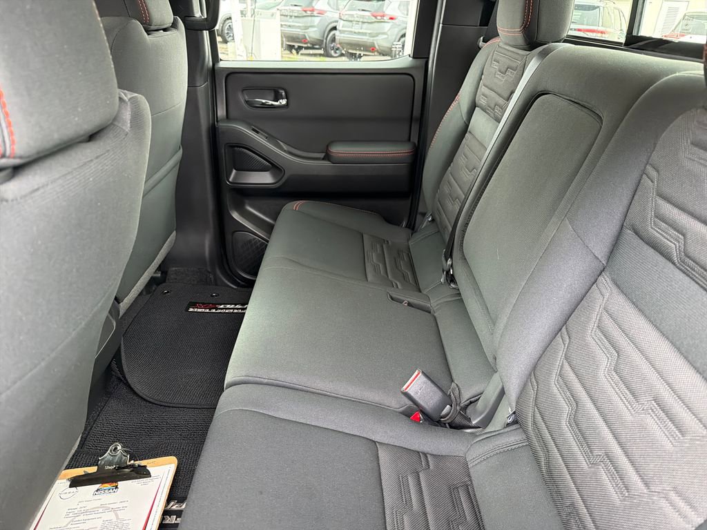 Used 2024 Nissan Frontier PRO-4X w/ Off-Road Protection Package image 30