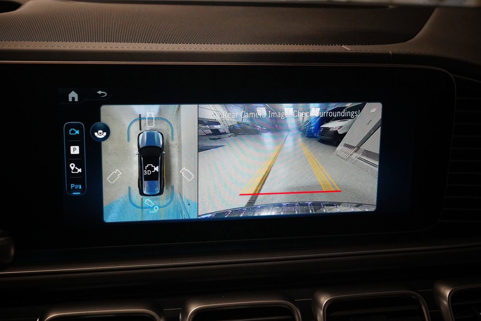 New 2026 Mercedes-Benz GLS 580 4MATIC image 28