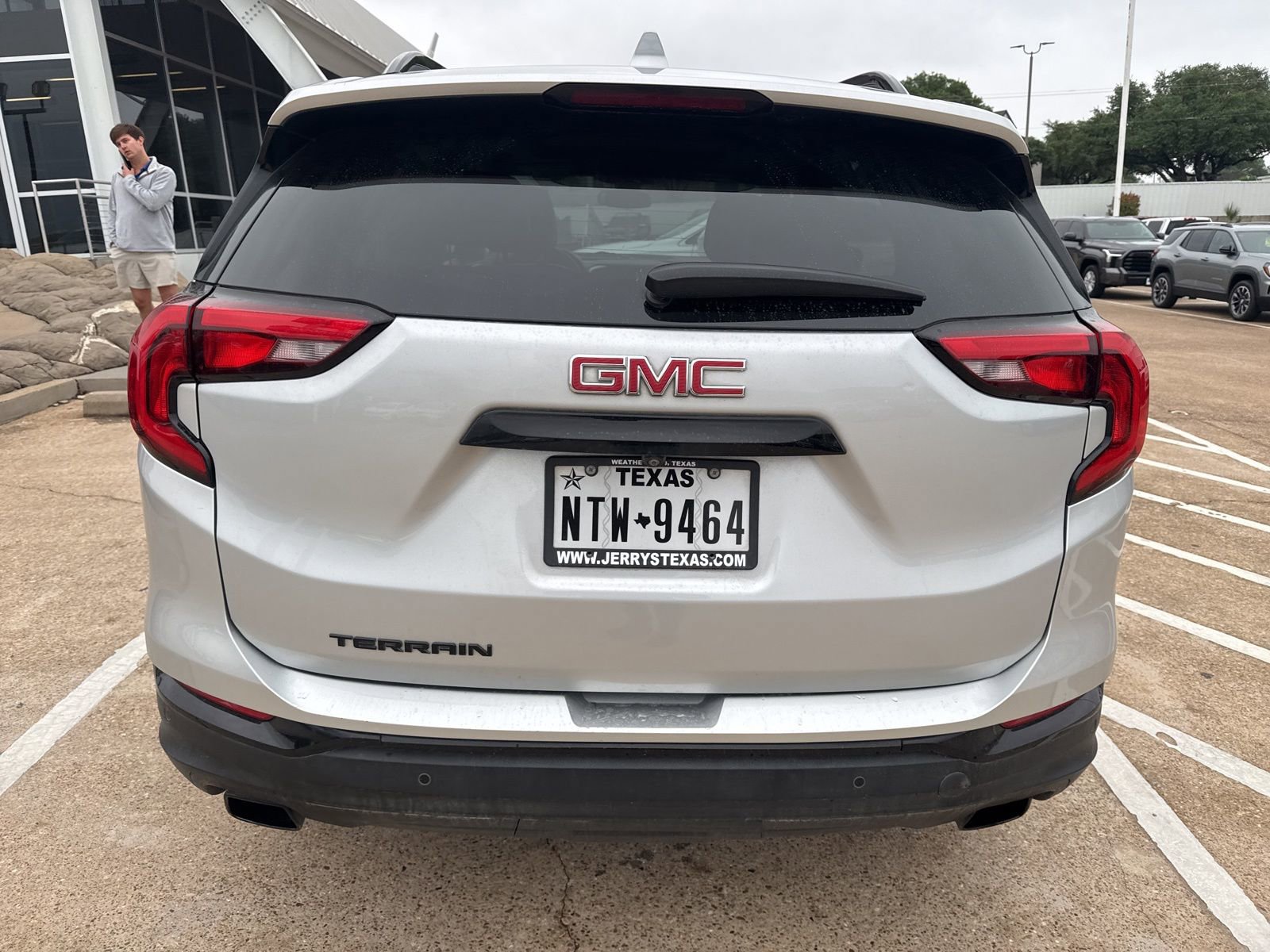 Used 2020 GMC Terrain SLT w/ Preferred Package image 7