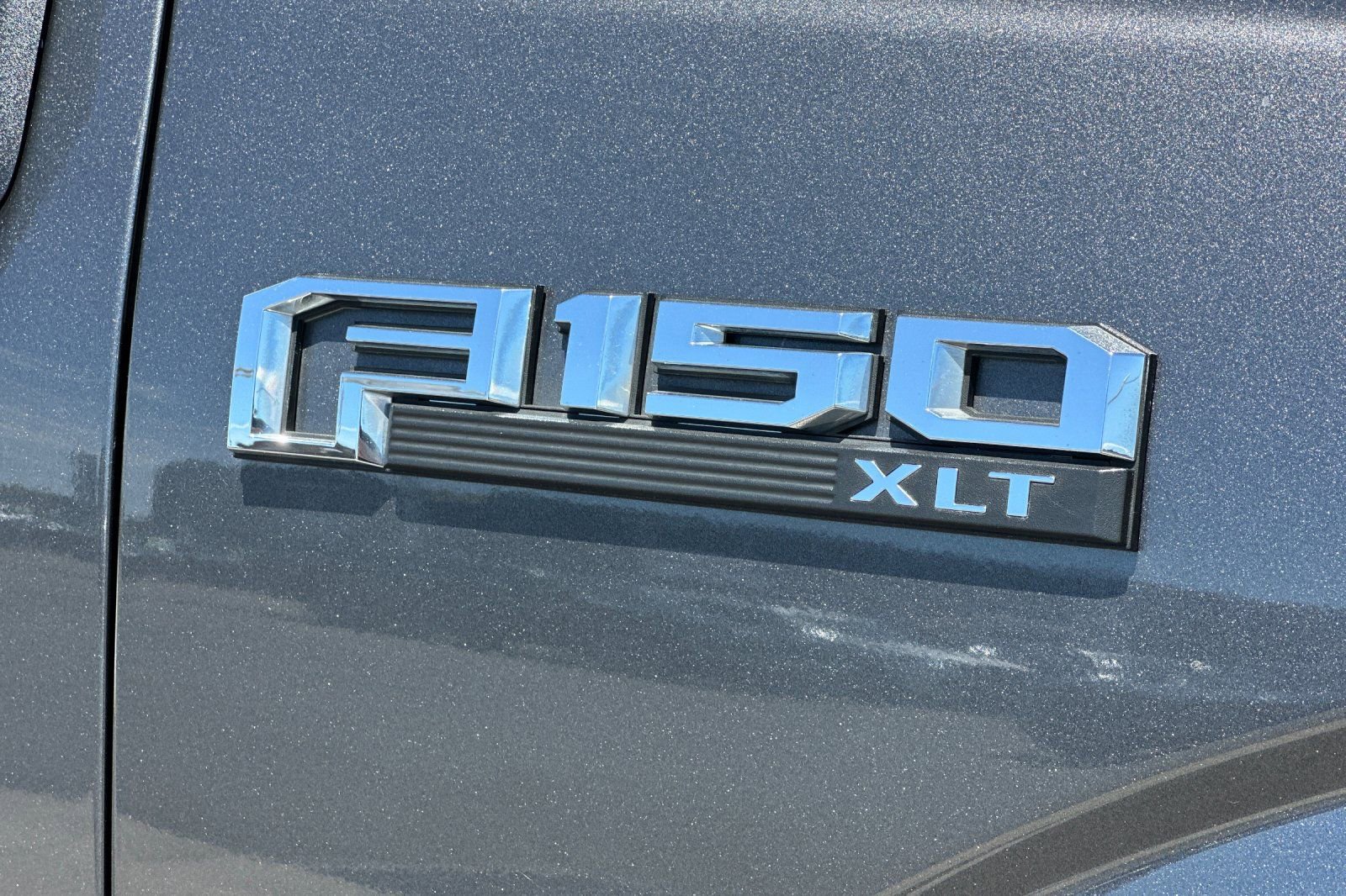 Certified 2018 Ford F150 XLT w/ Equipment Group 302A Luxury image 25