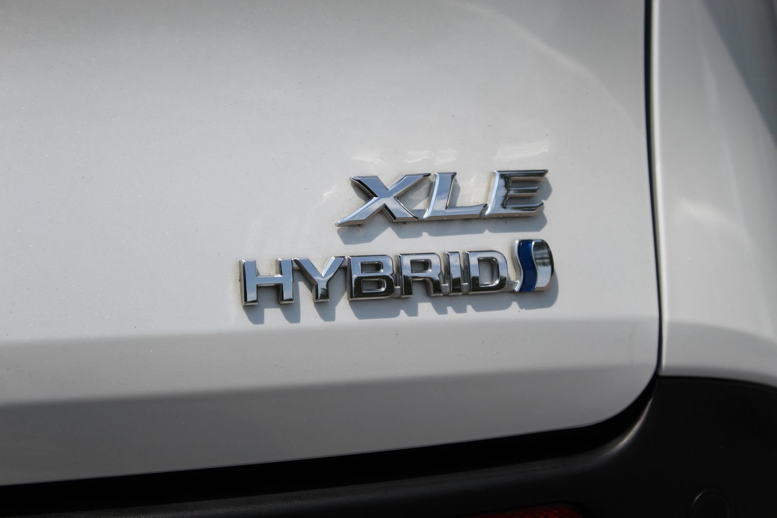 Used 2024 Toyota Sienna XLE FWD image 30