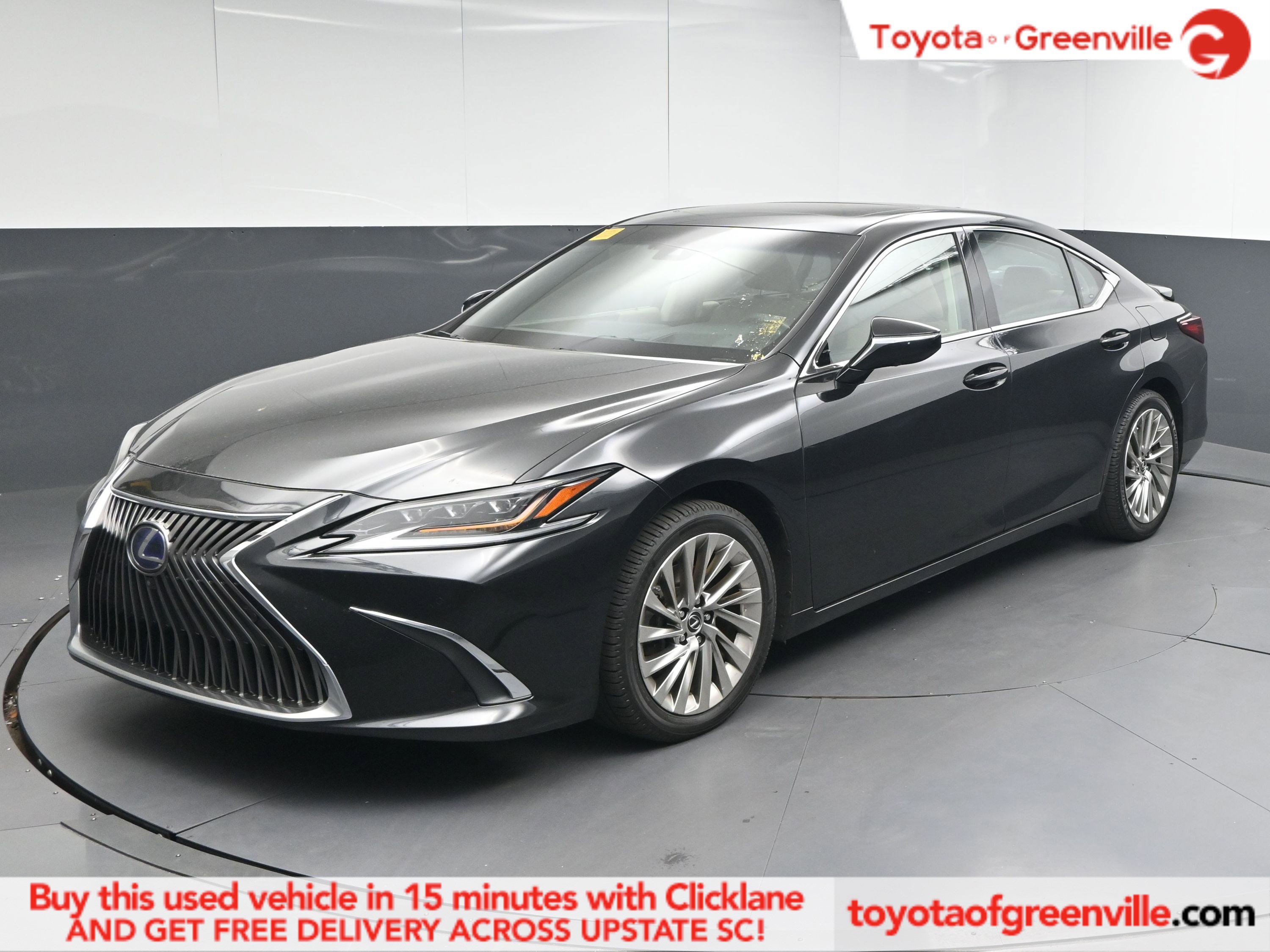 Used 2021 Lexus ES 300h Ultra Luxury w/ Accessory Package 2