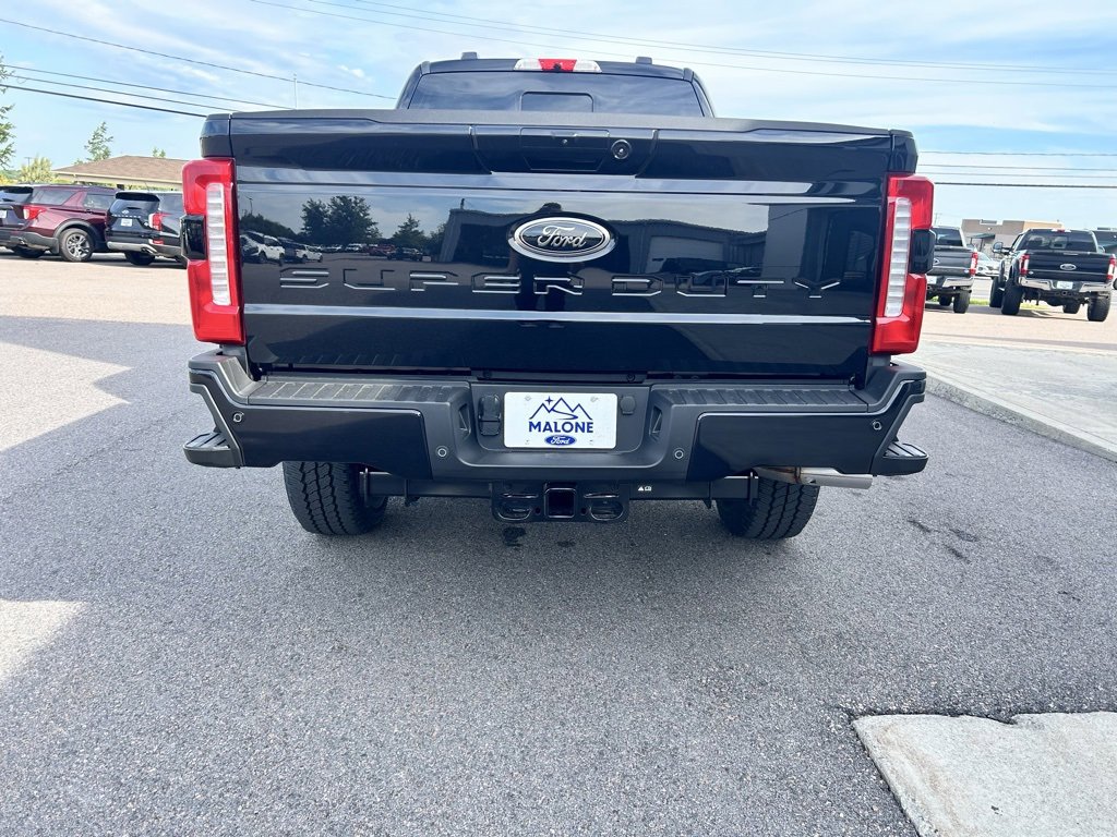 New 2026 Ford F350 Lariat w/ Black Appearance Package image 4