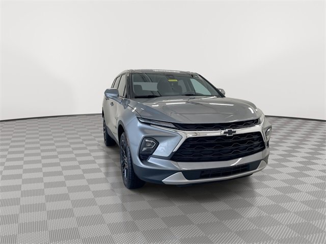 Certified 2024 Chevrolet Blazer LT w/ Driver Confidence Package image 3