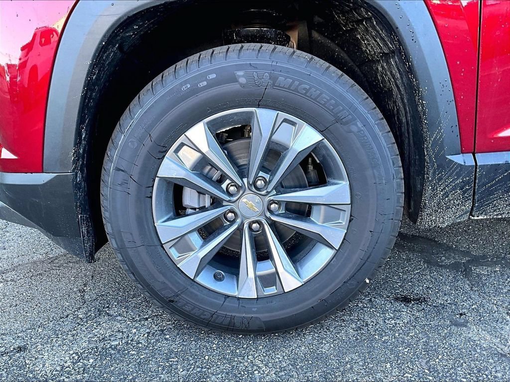 New 2027 Chevrolet Equinox LT w/ Convenience Package II AWD/4WD image 8