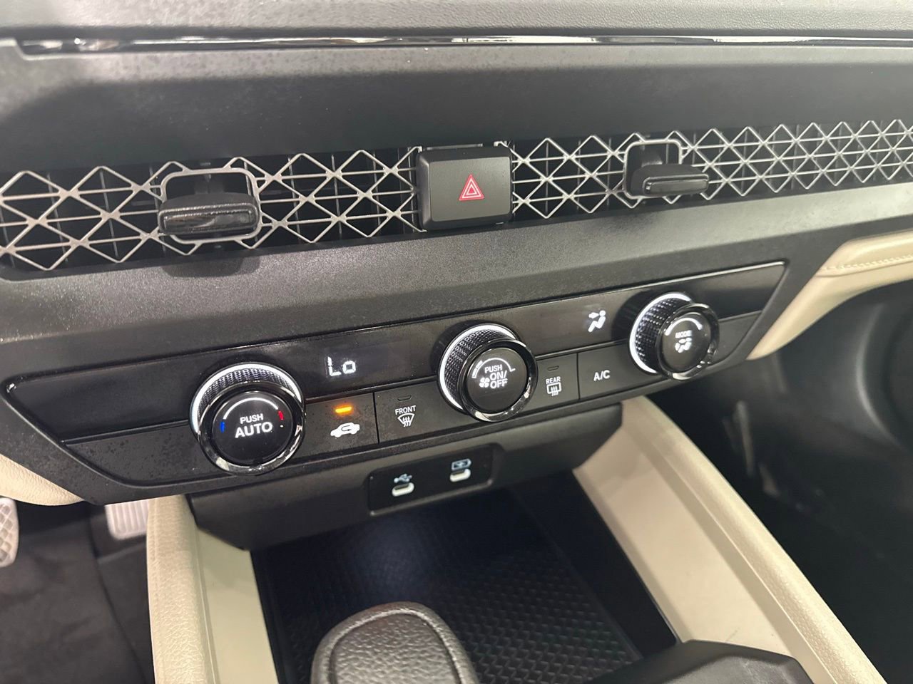 Used 2025 Honda Accord LX image 16