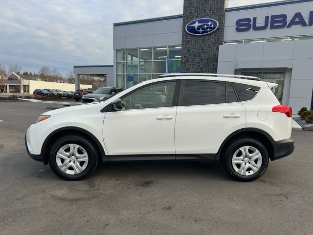 Used 2015 Toyota RAV4 LE image 8