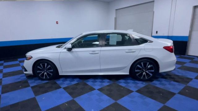 Used 2023 Honda Civic EX image 5