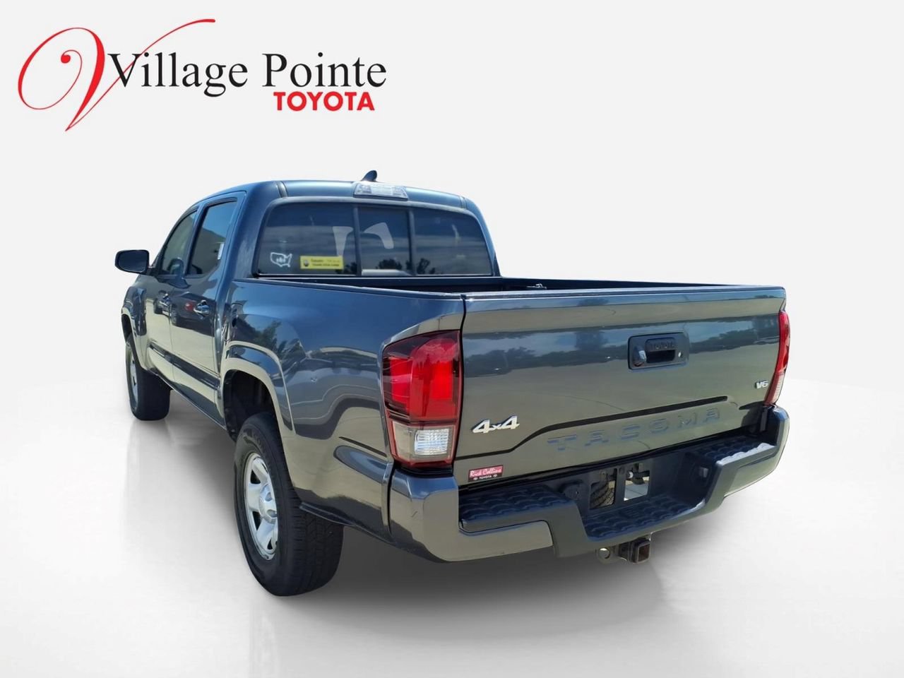 Used 2020 Toyota Tacoma SR AWD/4WD image 2
