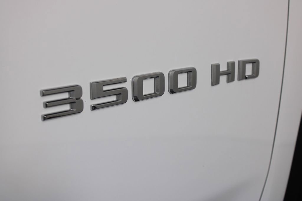 Used 2024 Chevrolet Silverado 3500 LT w/ Convenience Package AWD/4WD image 11