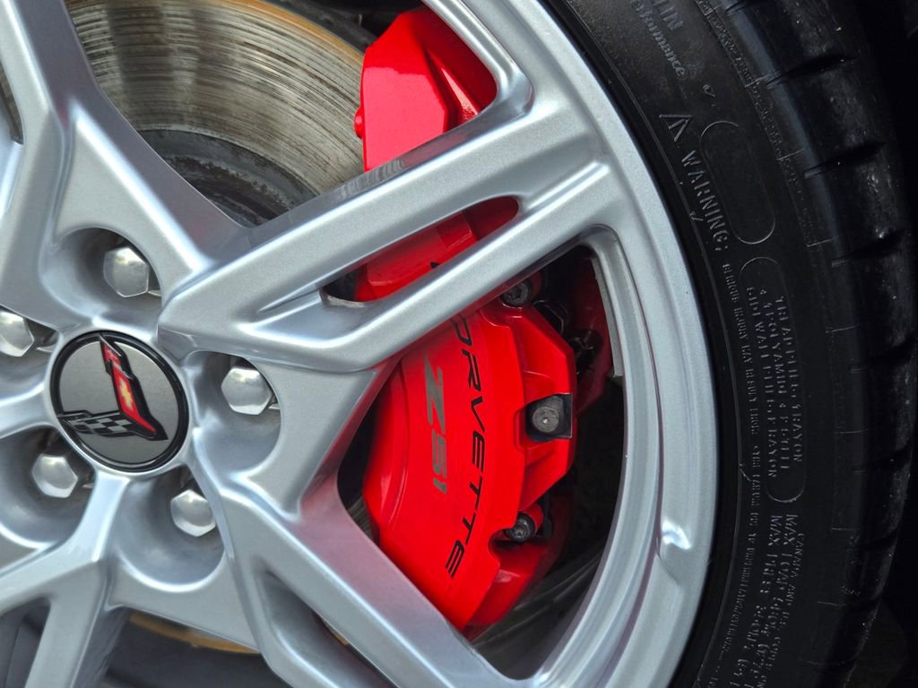 Used 2020 Chevrolet Corvette Stingray Premium Cpe w/ 3LT Preferred Equipment Group image 10