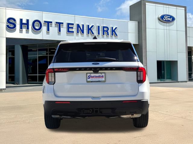 New 2026 Ford Explorer Active RWD image 7