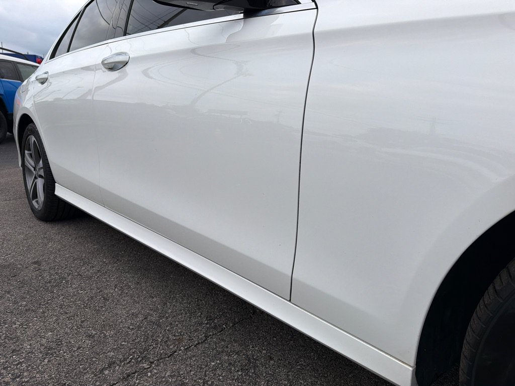 Used 2017 Mercedes-Benz E 300 4MATIC image 19